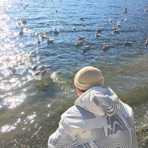 像素James Cabello下载
